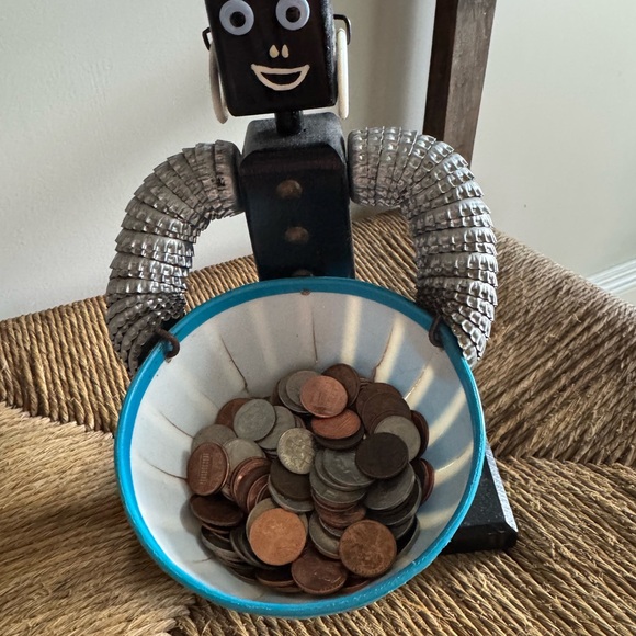 Island Folk Art Bottle Cap Man | Black Americana| upcycled art - Picture 5 of 10